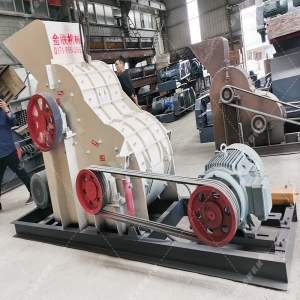 SCF800X800中型雙級粉碎機發貨圖片_發往云南楚雄_磚廠粉碎頁巖和土