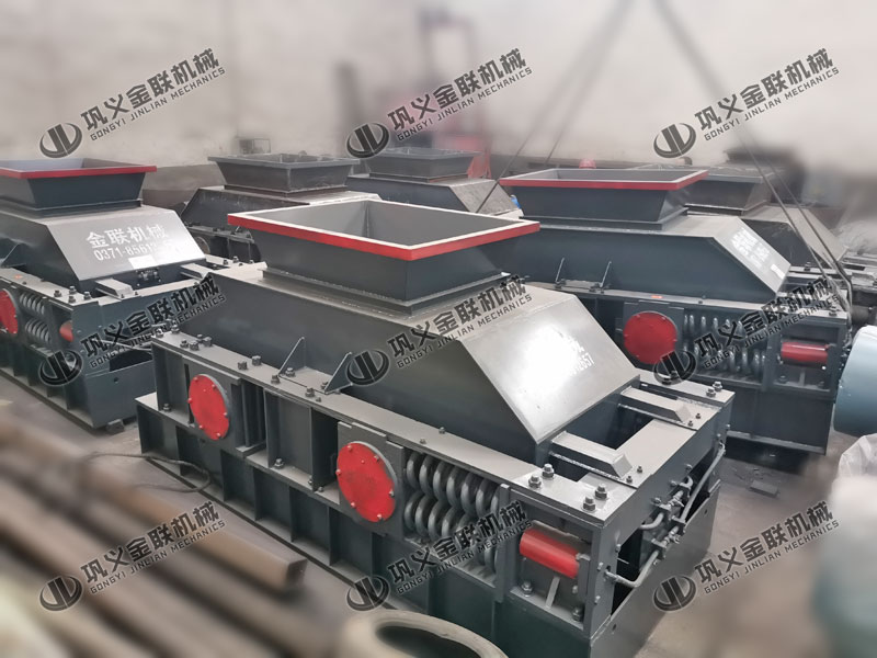 2PG1200x800大型河卵石制砂機設備發貨圖片