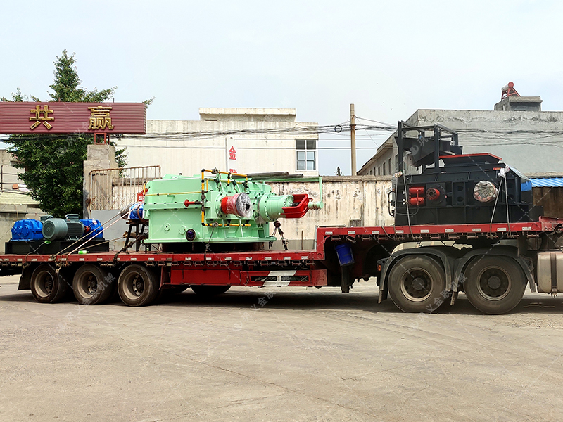 1000x700全自動液壓對輥制砂機設備發貨圖片