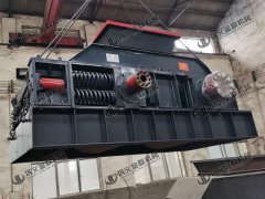 哪個廠家鵝卵石破碎機品質好，購買一臺需要多少錢？